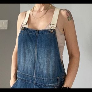 Free People | denim short overalls | size 26